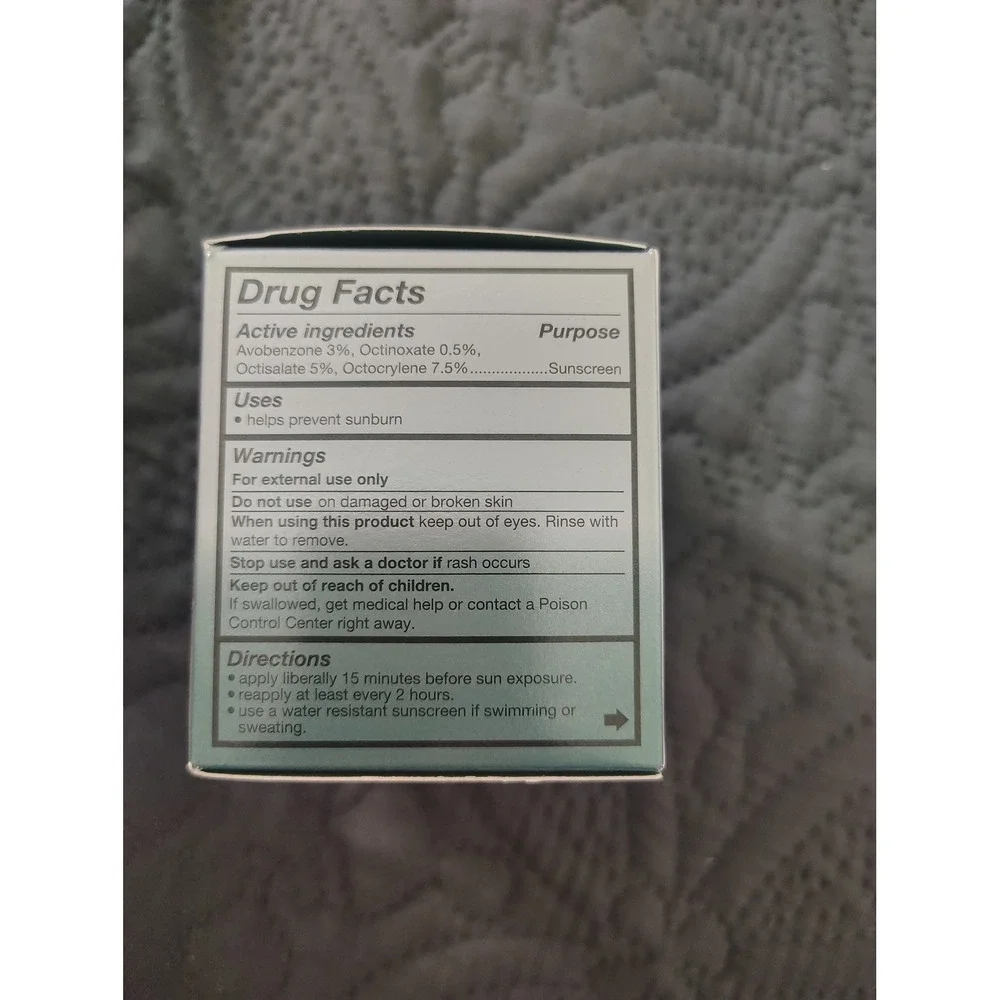 No7 Future Renew Damage Reversal Day Cream SPF 25 Sunscreen‎ 50ml 1.69oz New Box
